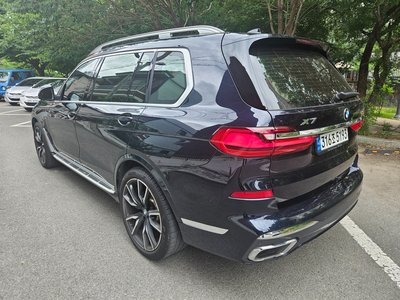 2022 BMW X7 照片 2