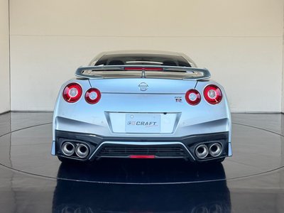 NISSAN GT-R - 4