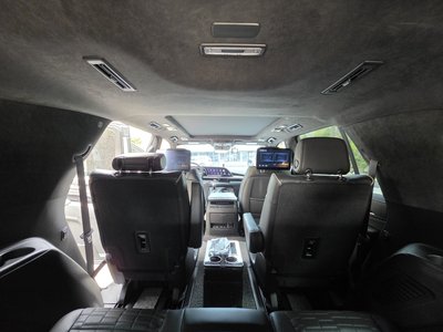 CADILLAC ESCALADE - 2