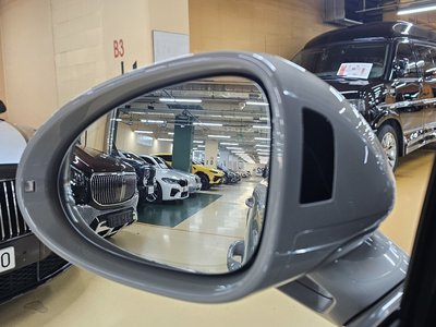 2022 Porsche MACAN 缩略图 12
