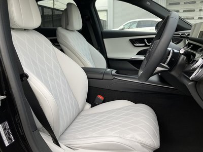 MERCEDES-BENZ E-CLASS - 7