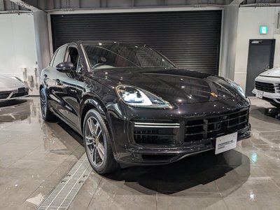 PORSCHE CAYENNE - 8