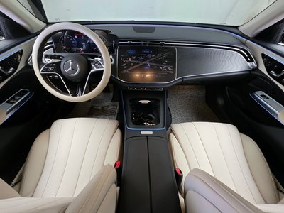 MERCEDES-BENZ E-CLASS - 5