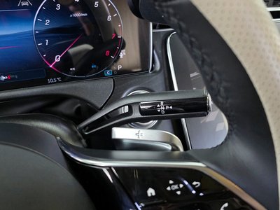 MERCEDES-BENZ E-CLASS - 9