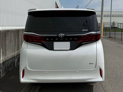 TOYOTA ALPHARD - 9
