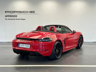 PORSCHE 718 - 6