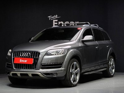 AUDI Q7 - 1