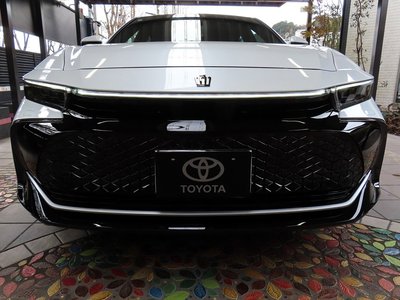 TOYOTA CROWN CROSSOVER - 8