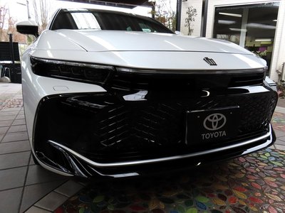 TOYOTA CROWN CROSSOVER - 1