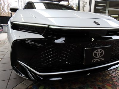 TOYOTA CROWN CROSSOVER - 9