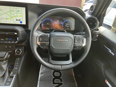 2025 Toyota LAND CRUISER 250 — миниатюра 13