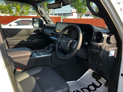2025 Toyota LAND CRUISER 250 — миниатюра 11