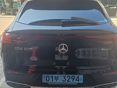 MERCEDES-BENZ EQE - 6