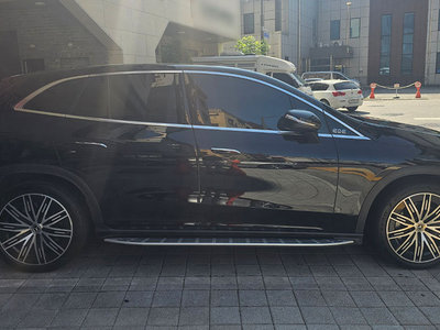 MERCEDES-BENZ EQE - 3