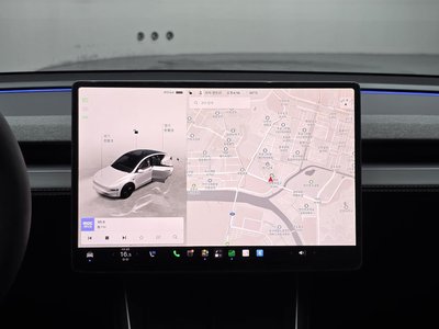 2025 Tesla MODEL Y — миниатюра 20