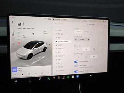 2025 Tesla MODEL Y — миниатюра 26
