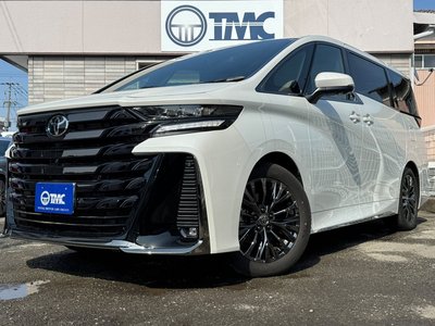 TOYOTA VELLFIRE - 1