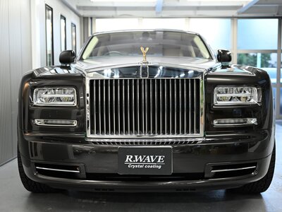 ROLLS-ROYCE PHANTOM - 10