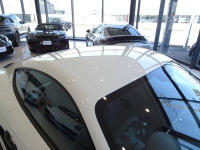 PORSCHE 718 CAYMAN - 9