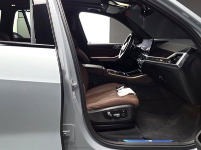 2024 BMW X5 thumbnail 16