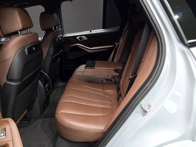2024 BMW X5 thumbnail 18
