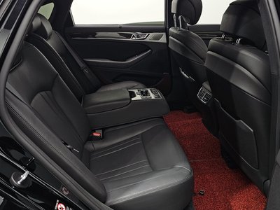 صورة مصغرة 18 لـ 2019 Genesis G80