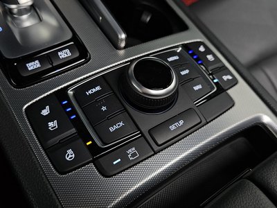 صورة مصغرة 24 لـ 2019 Genesis G80