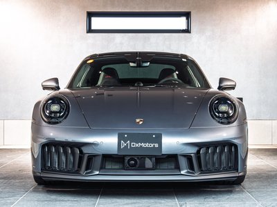 PORSCHE 911 - 4