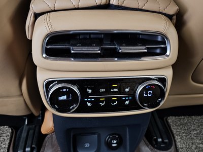 صورة مصغرة 25 لـ 2021 Genesis GV80
