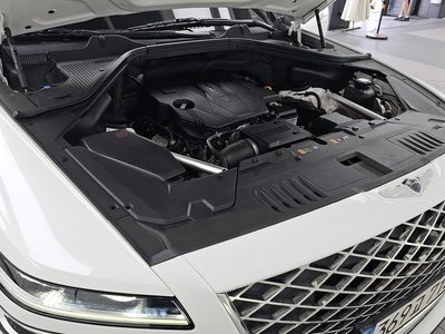 صورة 7 لـ 2021 Genesis GV80