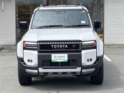 TOYOTA LAND CRUISER 250 - 8