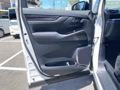 2022 Toyota ALPHARD 缩略图 24