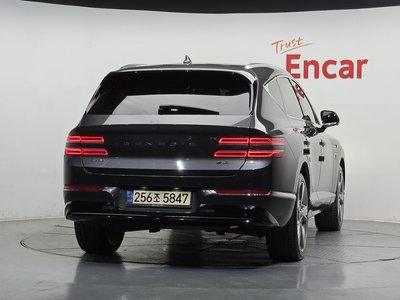 GENESIS GV80 - 3