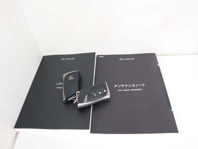 صورة مصغرة 30 لـ 2025 Lexus LS