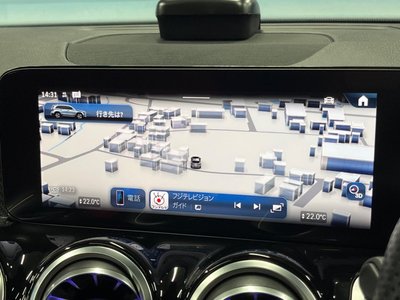 MERCEDES-BENZ GLB - 6