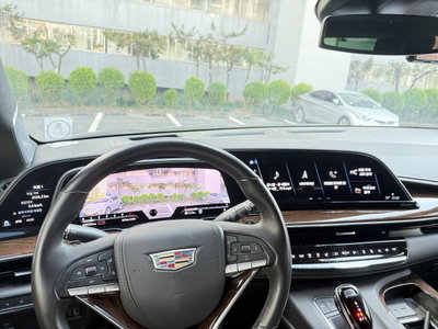 CADILLAC ESCALADE - 10