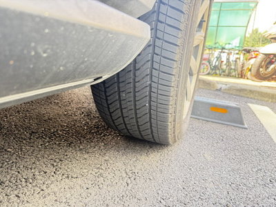 CADILLAC ESCALADE - 6