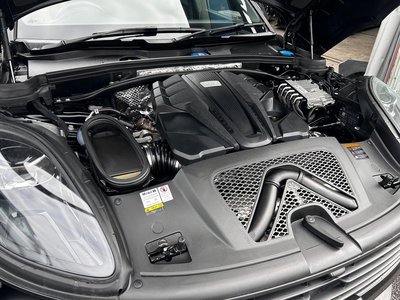 2021 Porsche MACAN thumbnail 53