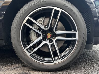 2021 Porsche MACAN thumbnail 49