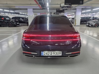 صورة 3 لـ 2022 Genesis G90 (RS4)