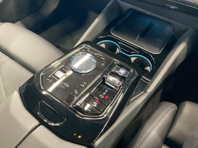 2024 BMW 5 SERIES 缩略图 44