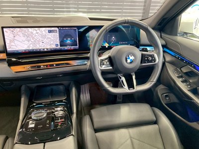 2024 BMW 5 SERIES 缩略图 54