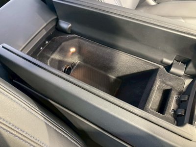 2024 BMW 5 SERIES 缩略图 48