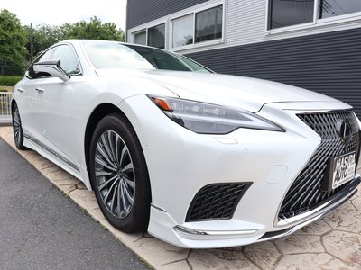 2024 Lexus LS photo 3