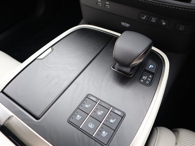 صورة مصغرة 68 لـ 2024 Lexus LS