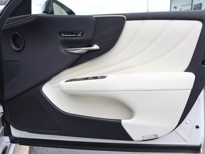 صورة مصغرة 63 لـ 2024 Lexus LS