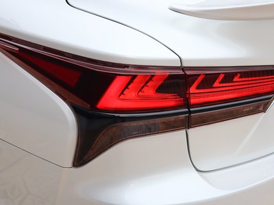 صورة مصغرة 75 لـ 2024 Lexus LS