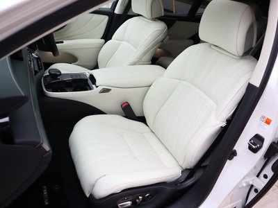 صورة مصغرة 53 لـ 2024 Lexus LS