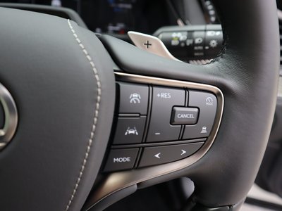 صورة مصغرة 37 لـ 2024 Lexus LS