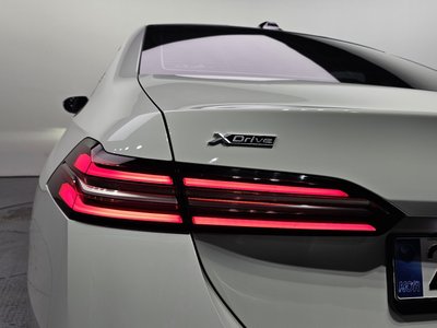 BMW 5 SERIES - 10